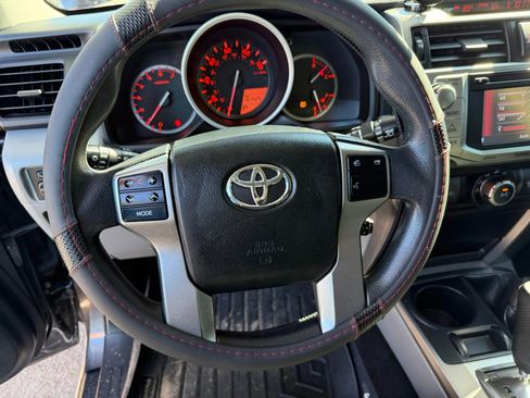 Used 2012 Toyota 4Runner SR5 AWD/4WD image 16