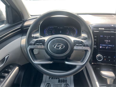 Used 2022 Hyundai Tucson SEL FWD image 13