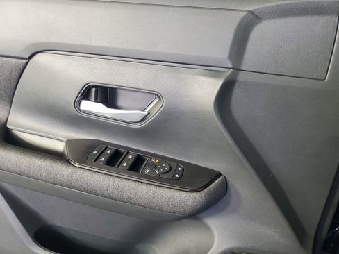 New 2026 Nissan Kicks SV w/ SV Premium Package image 28