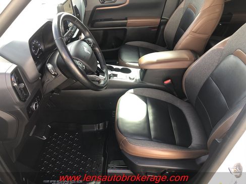 Used 2023 Ford Bronco Sport Outer Banks image 11