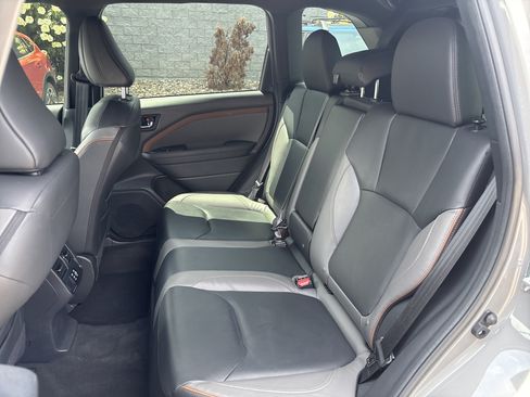 Used 2025 Subaru Forester Sport AWD/4WD image 28
