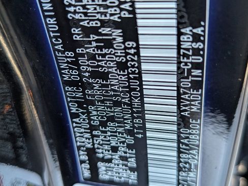 Used 2018 Toyota Camry LE image 22