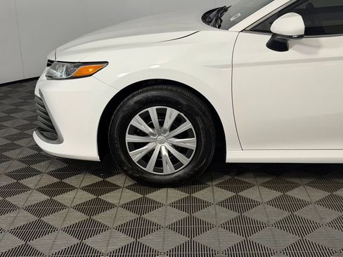 Used 2024 Toyota Camry LE image 10