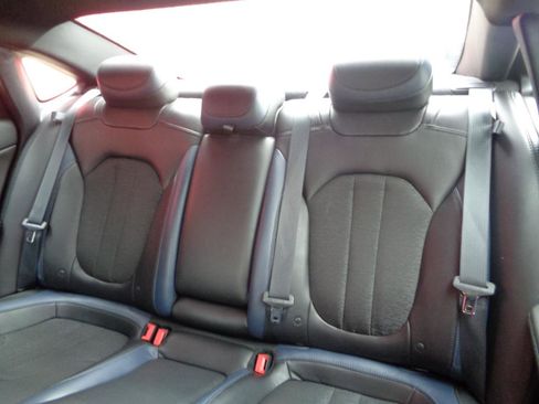 Used 2015 Chrysler 200 S image 8