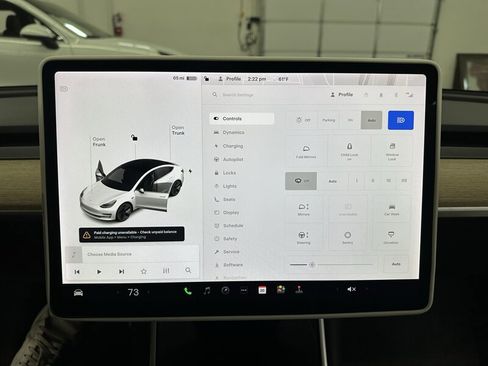 Used 2020 Tesla Model 3 Long Range image 29