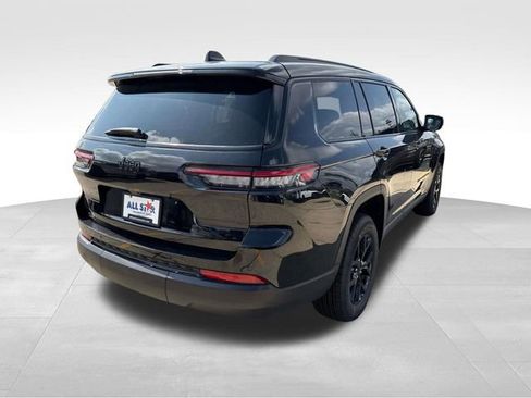 New 2025 Jeep Grand Cherokee L Altitude image 24