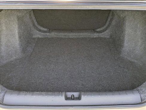 Used 2019 Honda Civic LX image 6