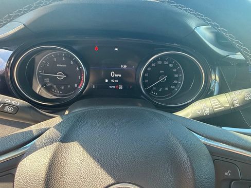 Used 2023 Buick Encore GX Preferred AWD/4WD image 18