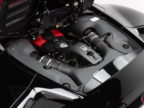 Certified 2021 Ferrari F8 Tributo image 96