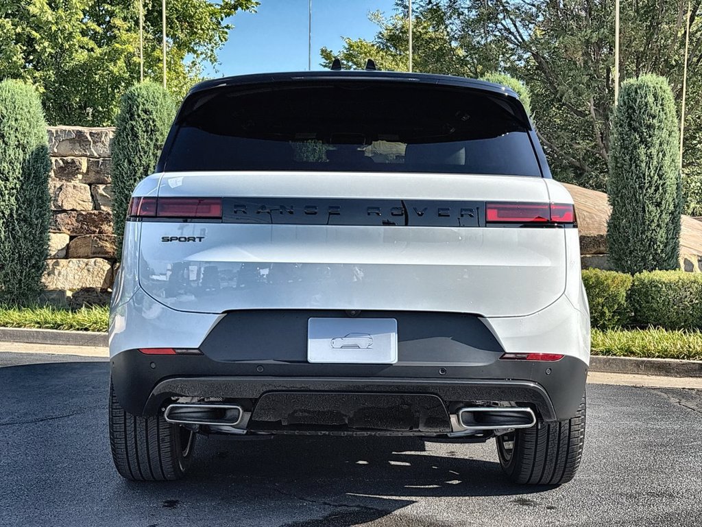 New 2027 Land Rover Range Rover Sport SE AWD/4WD image 4