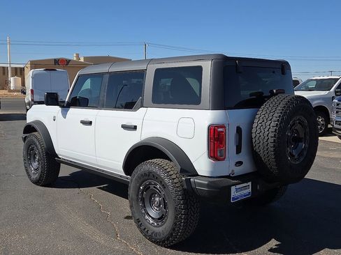 New 2025 Ford Bronco Big Bend w/ Black Diamond Package image 3