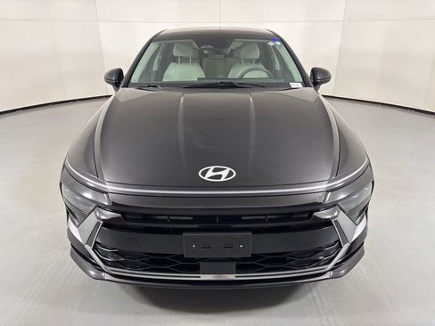 Used 2025 Hyundai Sonata SEL image 3