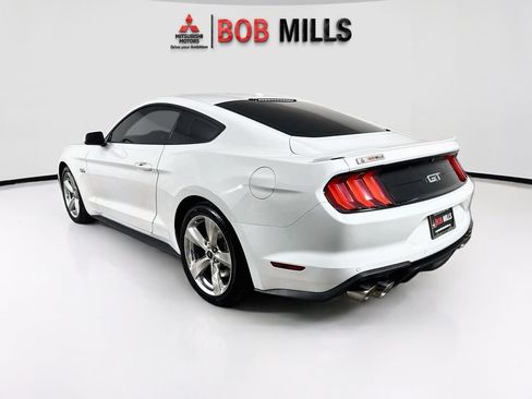Used 2019 Ford Mustang GT Premium RWD image 5