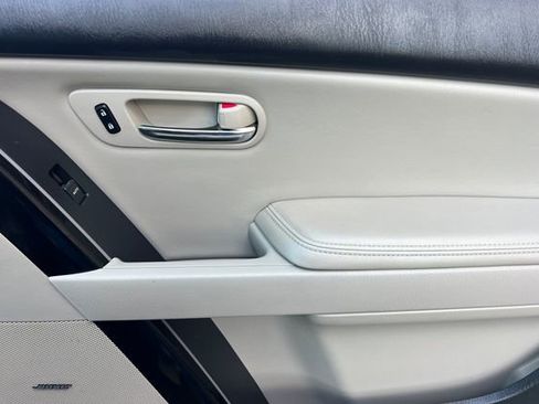 Used 2012 MAZDA CX-9 Touring w/ Moonroof & Bose Audio Pkg image 21