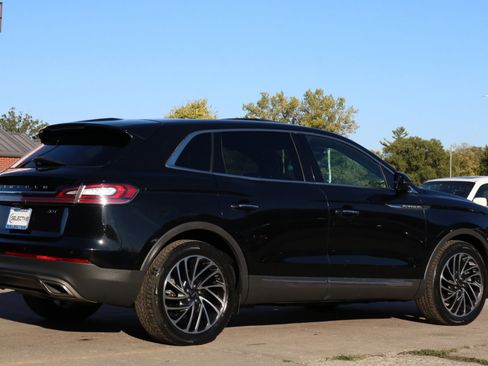 Used 2019 Lincoln Nautilus Reserve image 7