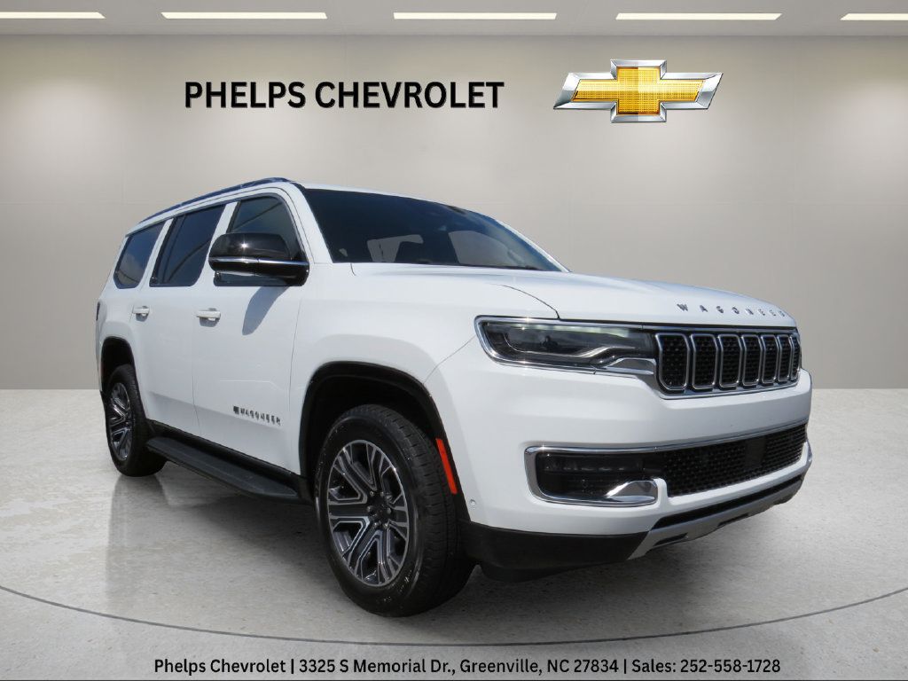 Used 2024 Jeep Wagoneer Series II w/ Flexible Seating Group RWD image 2