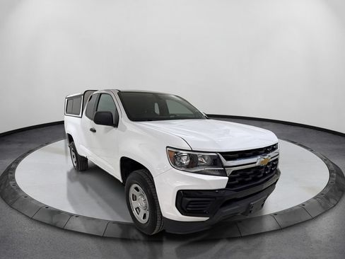 Used 2022 Chevrolet Colorado W/T RWD image 3