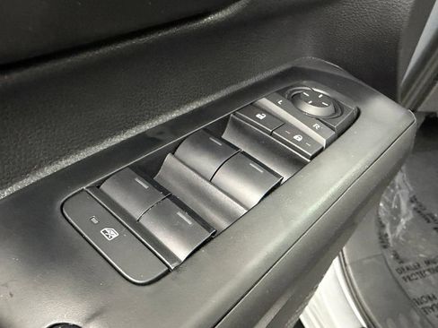 Used 2026 Toyota Tacoma SR5 AWD/4WD image 20