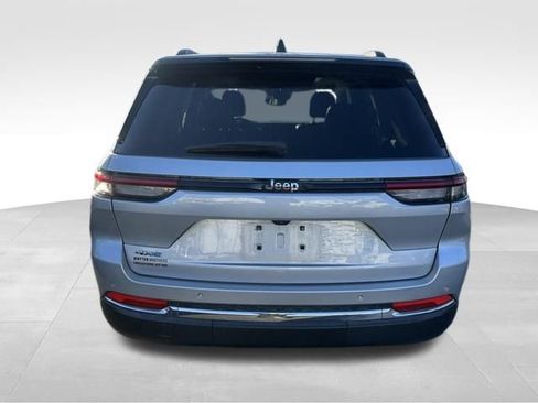 Used 2023 Jeep Grand Cherokee 4WD 4xe image 6