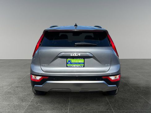 Used 2024 Kia Niro FWD image 7