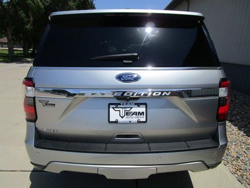 Used 2021 Ford Expedition Limited image 6