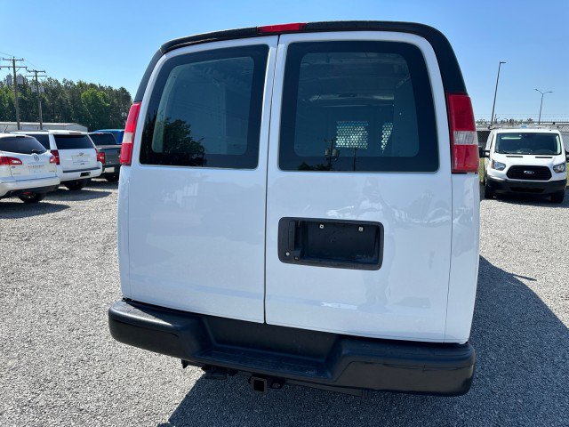 Used 2019 Chevrolet Express 2500 w/ Driver Convenience Package RWD image 9