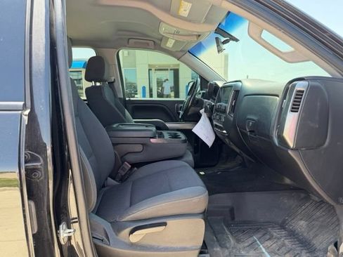 Used 2018 Chevrolet Silverado 1500 LT w/ Texas Edition AWD/4WD image 11