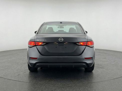 Used 2025 Nissan Sentra SV image 7