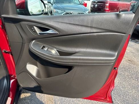 Used 2023 Buick Encore GX Essence w/ Experience Buick Package AWD/4WD image 28
