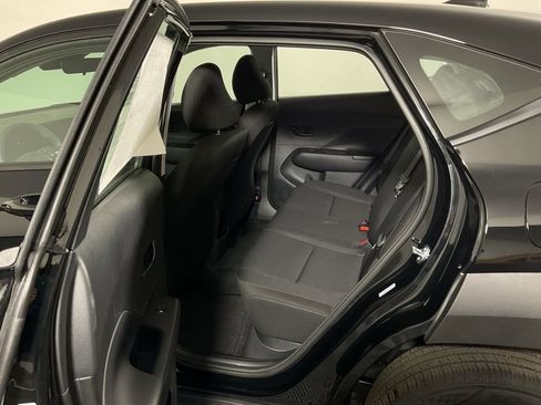 New 2026 Hyundai Kona SE image 32