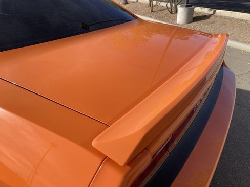 Used 2014 Dodge Challenger R/T image 8