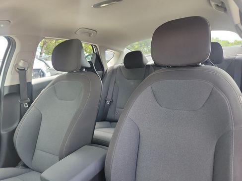 Used 2025 Kia K4 FWD image 12