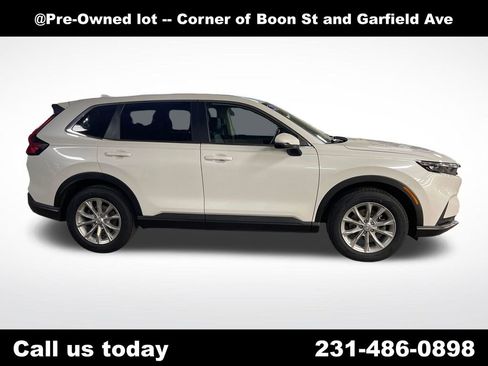 Used 2023 Honda CR-V EX-L image 6
