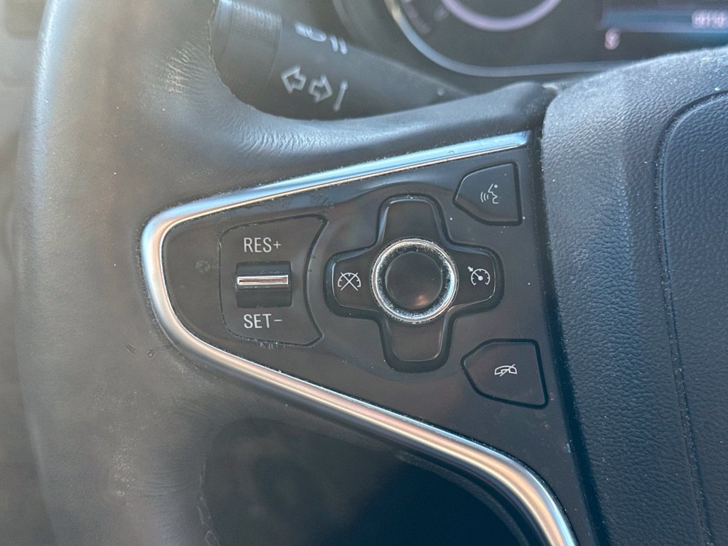Used 2017 Buick Regal Sport Touring FWD image 20