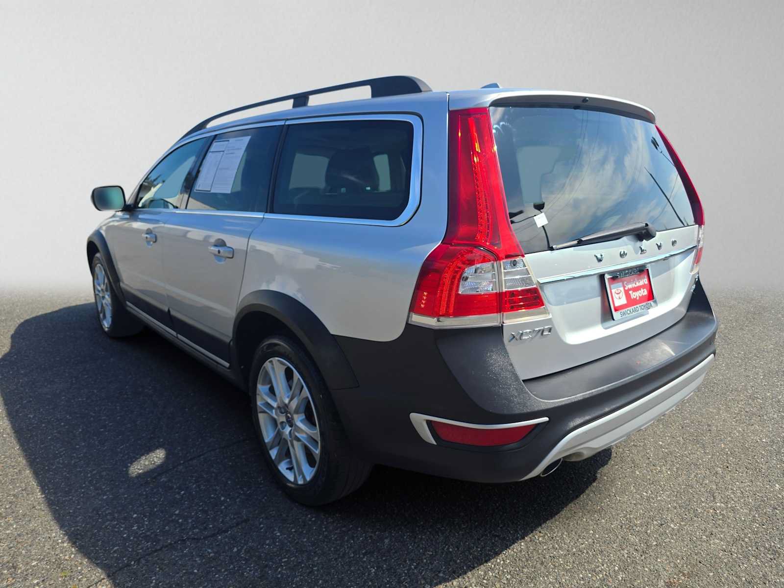 Used 2016 Volvo XC70 T5 Premier AWD/4WD image 5
