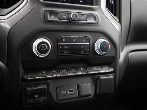 Used 2024 GMC Sierra 2500 Pro w/ 1SA Pro Safety Plus Package image 20