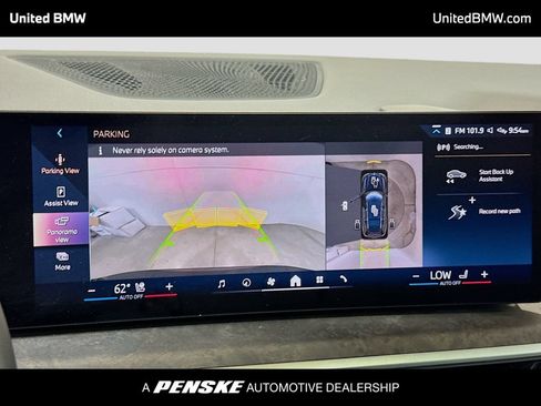 Used 2025 BMW X7 xDrive40i w/ Climate Comfort Package AWD/4WD image 9