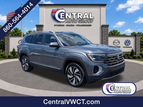 Used 2024 Volkswagen Atlas SEL AWD/4WD image 1