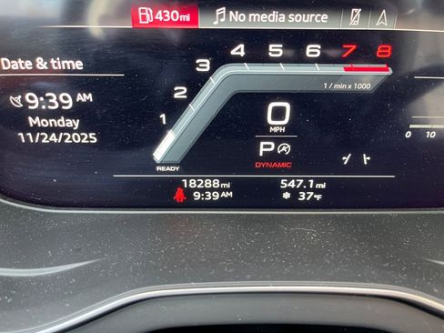 Used 2023 Audi Q5 2.0T Prestige w/ Prestige Package image 33