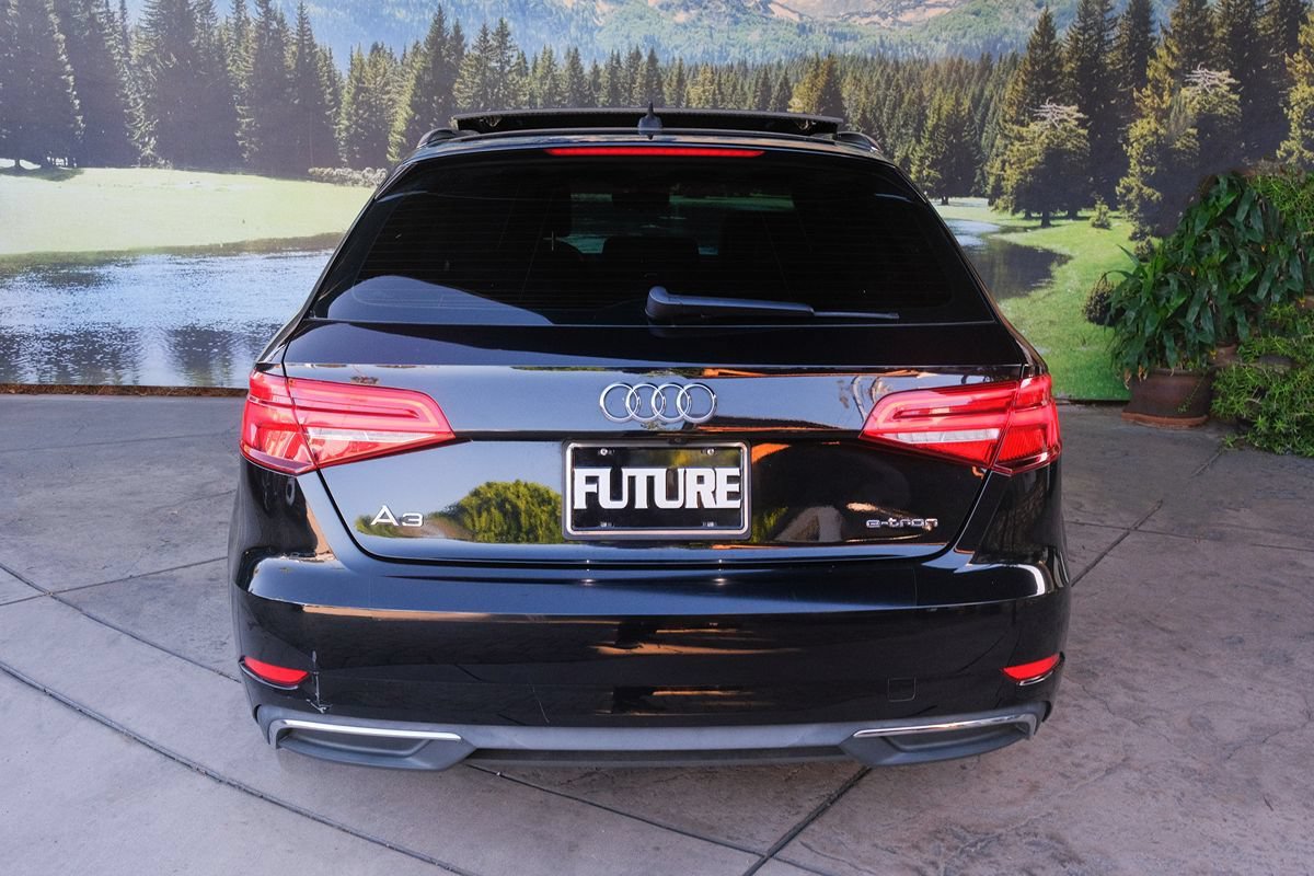 Used 2018 Audi A3 e-tron Premium FWD image 5