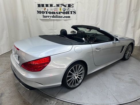 Used 2017 Mercedes-Benz SL 550 image 7
