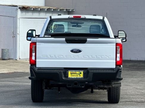 New 2026 Ford F350 XL w/ FX4 Off-Road Package image 5