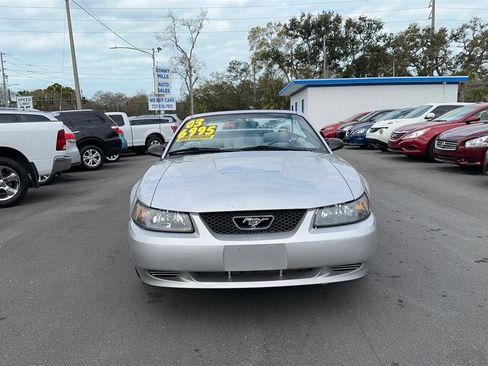 Used 2003 Ford Mustang Convertible image 6