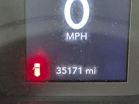 Certified 2023 Jeep Wrangler Sport image 19