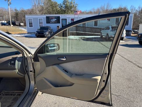 Used 2009 Nissan Altima 2.5 S image 15