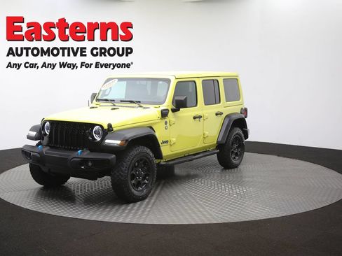Used 2023 Jeep Wrangler Unlimited w/ Cold Weather Group AWD/4WD image 55