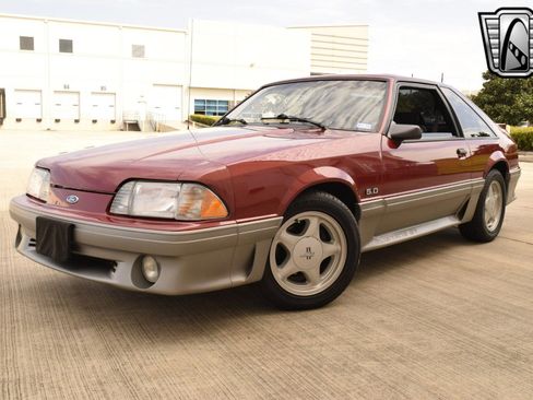 Used 1991 Ford Mustang GT image 7