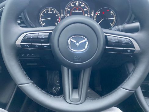 New 2026 MAZDA MAZDA3 2.5 S Sedan w/ Preferred Pkg image 17