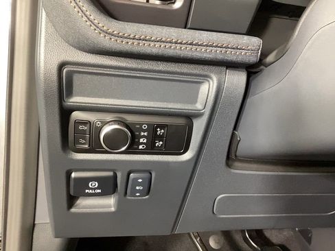 New 2025 Ford F150 Lightning Lariat w/ Max Trailer Tow Package image 23