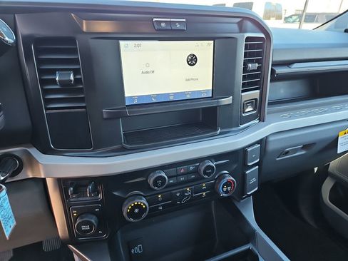 New 2026 Ford F350 XLT w/ FX4 Off-Road Package image 25